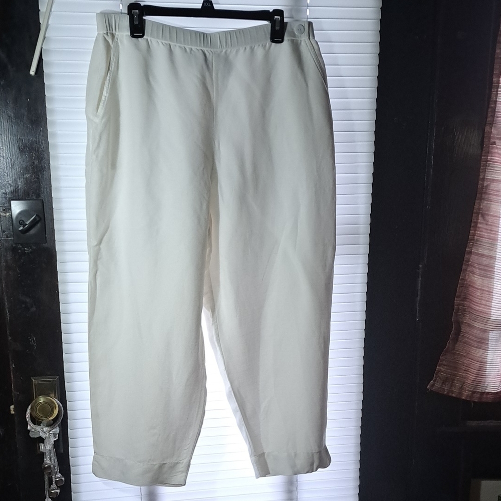 Women's White Lined Trousers First Issue A Liz Clairborne Co